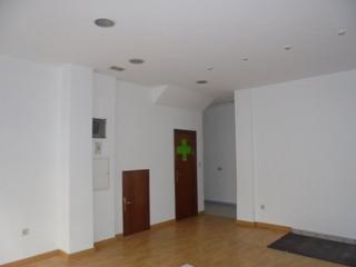 Rent Business premise in Rúa eugenio carré aldao 8