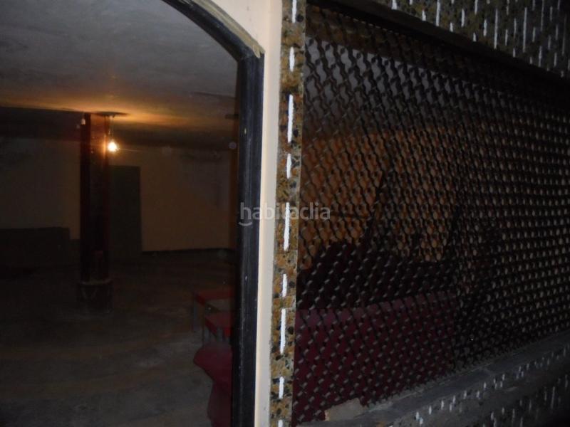 Foto 484026cf-30d1-4b05-a87e-0f8539a6fb50. Alquiler local comercial en rúa eugenio carré aldao 8 en Coruña (A)