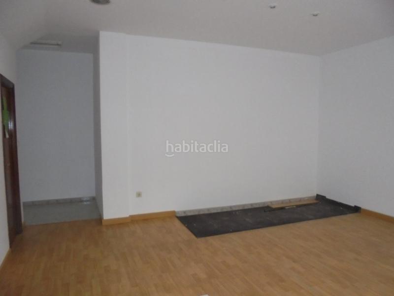 Foto 647445c1-fb9b-48f7-9187-9eded9711cb2. Alquiler local comercial en rúa eugenio carré aldao 8 en Coruña (A)