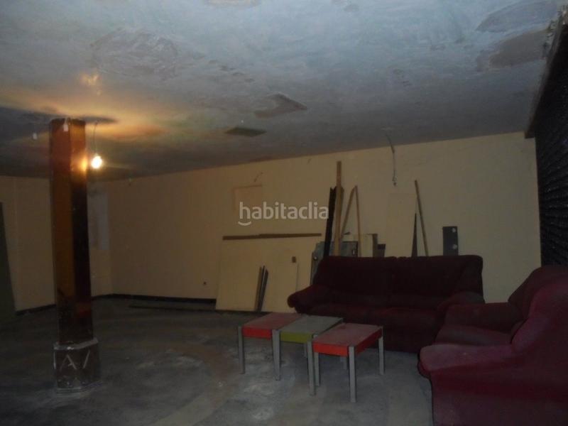 Foto 71a90c9e-e518-42f9-b95f-ae372d9e1247. Alquiler local comercial en rúa eugenio carré aldao 8 en Coruña (A)