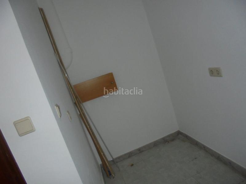 Foto 863abca2-b3dc-4e7b-8f9b-822bb0f659c2. Alquiler local comercial en rúa eugenio carré aldao 8 en Coruña (A)