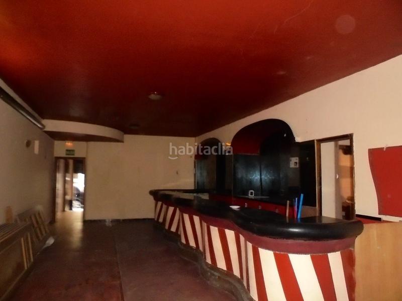 Foto cdd68d9d-d72c-4620-80bd-9faedd5d5311. Alquiler local comercial en rúa eugenio carré aldao 8 en Coruña (A)