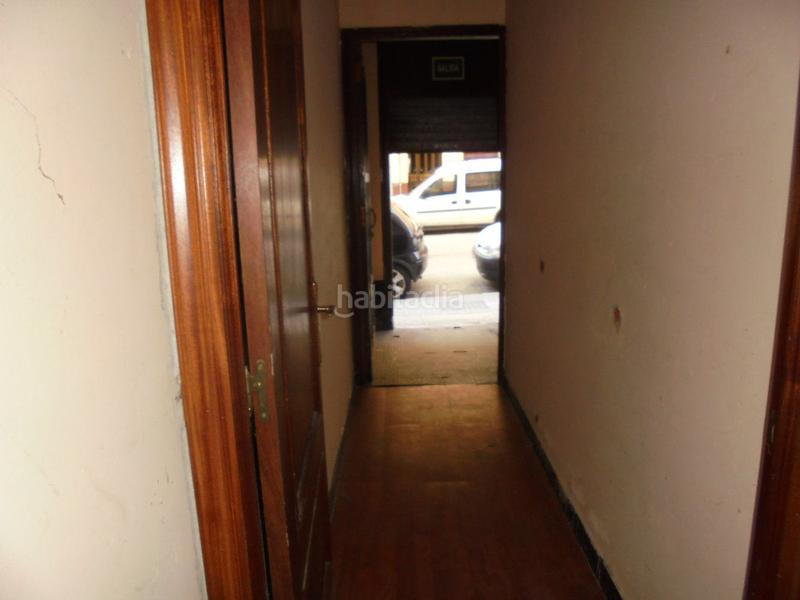 Foto ebff1d60-175a-47ea-b2f2-bc15ea62c0ae. Alquiler local comercial en rúa eugenio carré aldao 8 en Coruña (A)