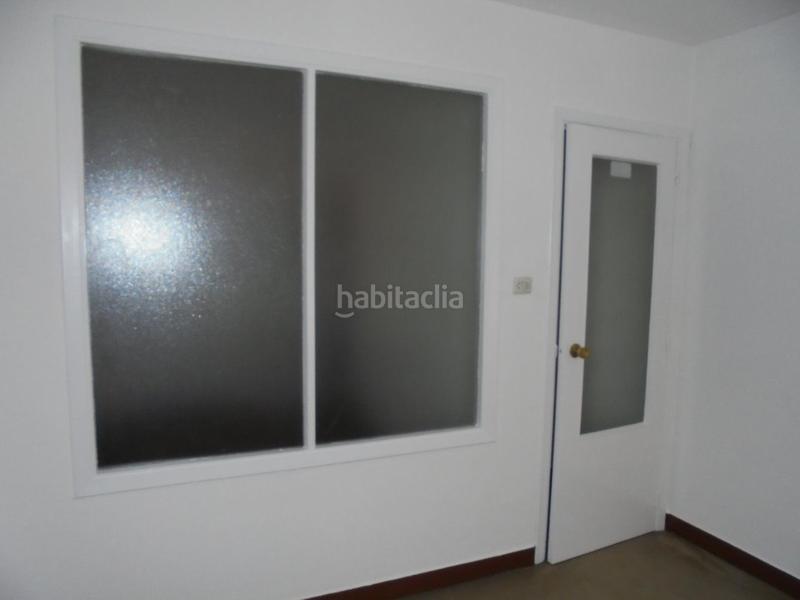 Foto 8038ec2a-736d-4bce-a737-a7df0c9a8142. Location bureau dans rúa nicaragua 2 dans San Pablo - Juan Flórez Coruña (A)