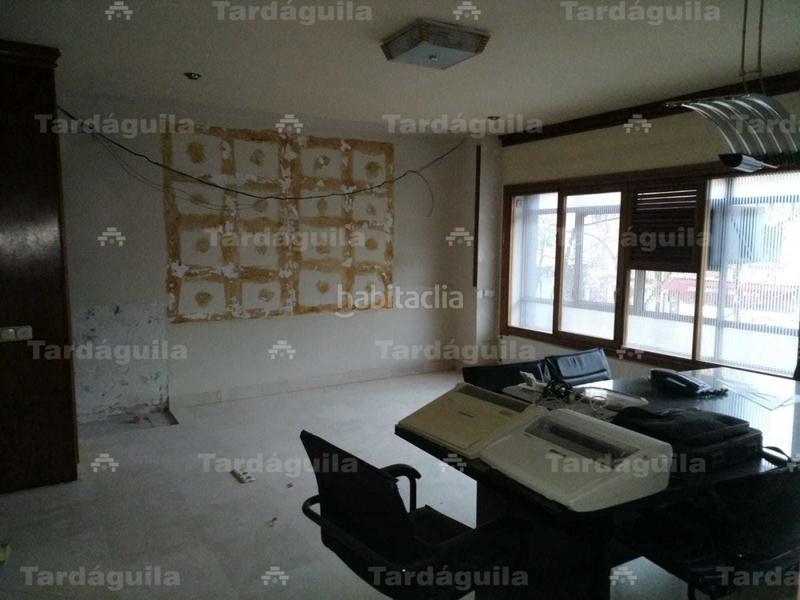 Foto a827ea62-a85d-45ee-b723-55aeabe72b7b. Oficina excelentes oficinas en maria auxiliadora en Salamanca