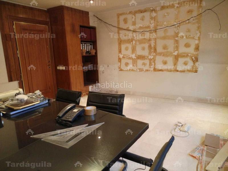 Foto aeea39a1-73bf-4505-90f8-6d4c2cfe4314. Oficina excelentes oficinas en maria auxiliadora en Salamanca