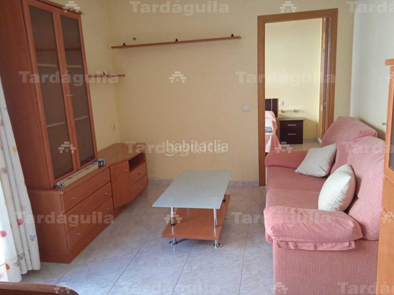 Foto 6f6e06aa-0ff9-4f3d-9b20-2d88cce84915. Alquiler ático precioso ático con terraza junto a la avenida mirat en Salamanca