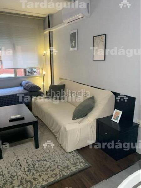 Foto e9f3ee5f-6e0f-41e1-b780-c30806c77189. Monolocale in Carmelitas Salamanca