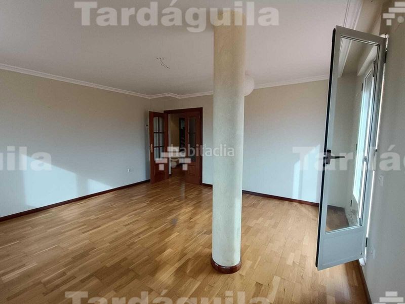 Foto c8c36032-58b3-4889-a6e8-50aca11077c0. Àtic amb calefacció aparcament a Santa Marta de Tormes