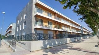 Pis a Santa Marta de Tormes. Viviendas a estrenar en residencial ribera del tormes i, situada