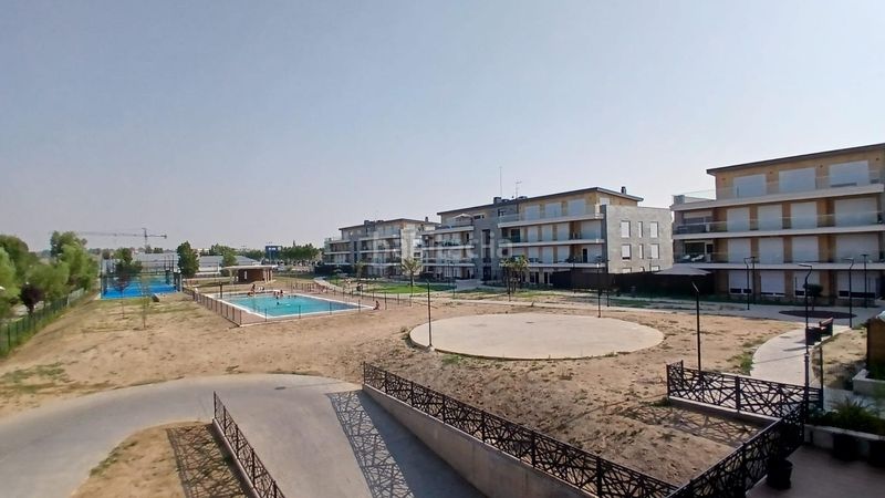 Foto e4cc2109-e468-4e83-854e-b3dc2dc5d997. Pis amb calefacció aparcament piscina a Santa Marta de Tormes