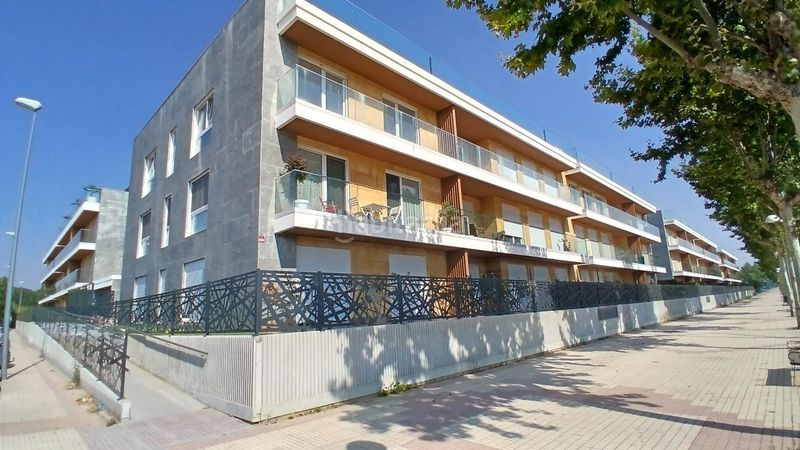 Foto fcd5aa4a-8b0d-4efd-850d-f411b2566e8a. Pis amb calefacció aparcament piscina a Santa Marta de Tormes