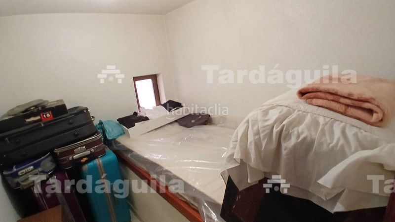 Foto d0e11eed-505d-456a-ae79-493e6001c7a0. Pis amb calefacció aparcament a Pizarrales Salamanca