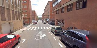 Aparcament cotxe a San Bernardo. Plazas de garaje en la zona de la avenida villamayor