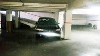 Aparcament cotxe a Garrido Sur. Plaza de garaje en la zona corte ingles