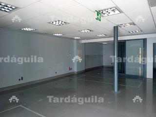 Lloguer Local Comercial a Villares de la Reina. Local en poligono los villares