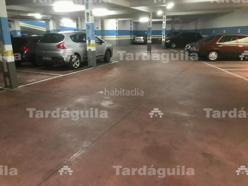 Foto c6bc1d02-cde2-4cc6-9d17-1fffe88758e3. Alquiler parking coche plaza de garaje para coche mediano, en alquiler en el paseo doctor torres villarroel en Salamanca