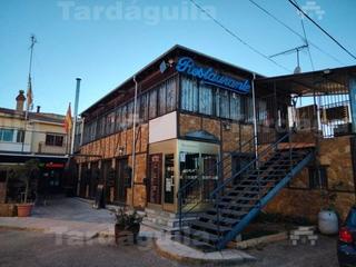 Location Local commercial à Villares de la Reina. Alquiler de cafeteriarestaurante zona helmantico