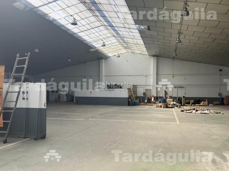 Foto bc0167f6-0609-4594-852d-cbd56c5b3e63. Miete fabrikhalle in Cabrerizos