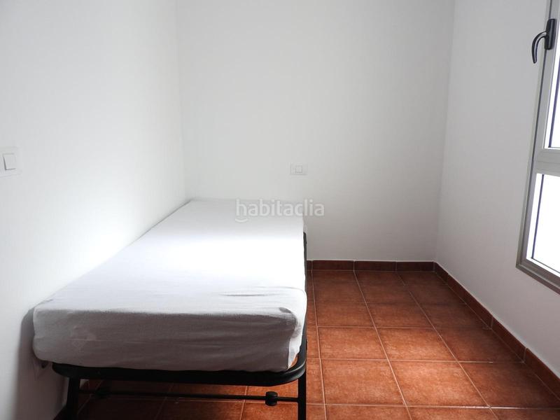 Foto b6f93a5f-3d70-4778-a23d-a52fb2630a2f. Alquiler piso se alquila piso acogedor en la herradura, ! en Telde