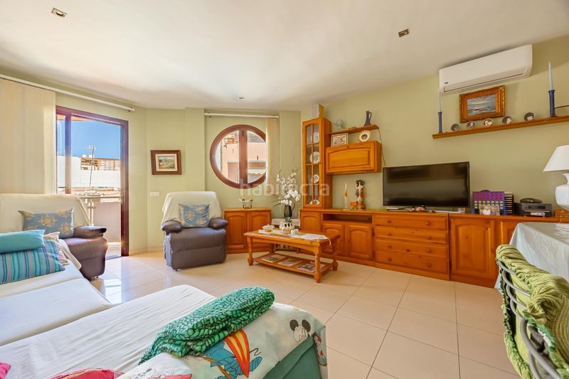 Foto 3a000c2d-775a-48af-adc8-48fde15f2b41. Pis a calle miguel marrero rodriguez 32c a Arguineguín Mogán