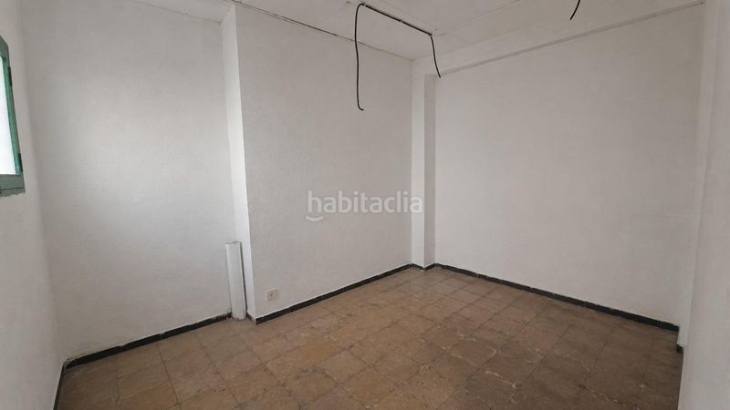 Foto 774150e3-cc3a-4605-950d-4151815300e4. Local commercial dans calle calle calderín lópez 13 dans Telde