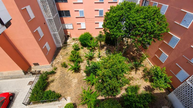 Foto 756d06f8-6ef0-4c60-9c57-f7435d1715d0. Flat in calle john lennon 11 in La Pardilla - San Antonio Telde