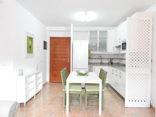 Rent Flat in Calle campillo 54. Se alquila piso acogedor rambla pedro lezcano. san gregorio!