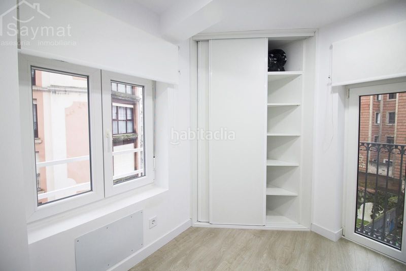 Foto 93a4ed94-f5e7-47fc-bf6b-36f9c28776b3. Rent flat with heating in Centro - Ayuntamiento Santander