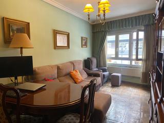 Etagenwohnung en Oviedo - cl foncalada 30. Centro ciudad. 3 dormitorios. garaje opcional.