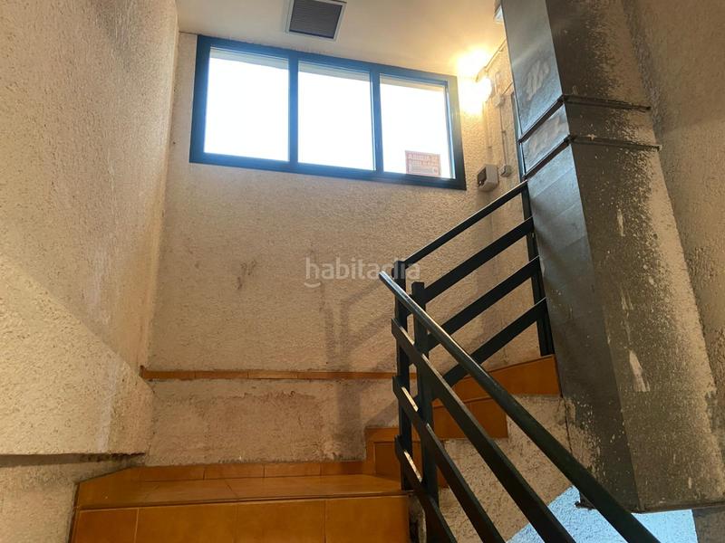 Foto c957ba25-8875-456c-a66d-d4e3de103a01. Aparcament cotxe a Gijón - cl mariano pola 29 a El Natahoyo Gijón