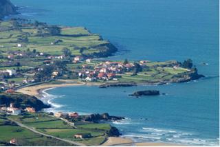 Wohngrundstück  Colunga - les quintanes. Parcela edificable en la isla  colunga