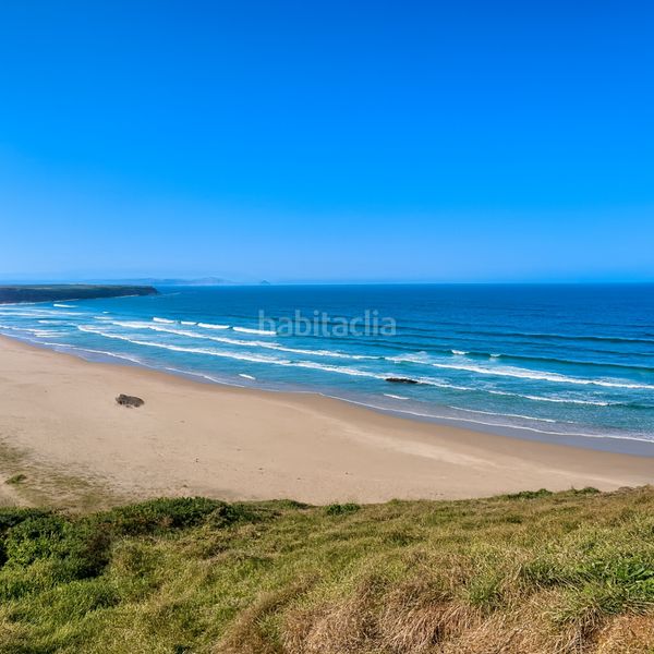 Foto 9dbea979-9cd1-40a5-abe6-2ae5ce474ee2. Casa amb calefacció aparcament a Verdicio-Bañugues-Cabo Peña Gozón