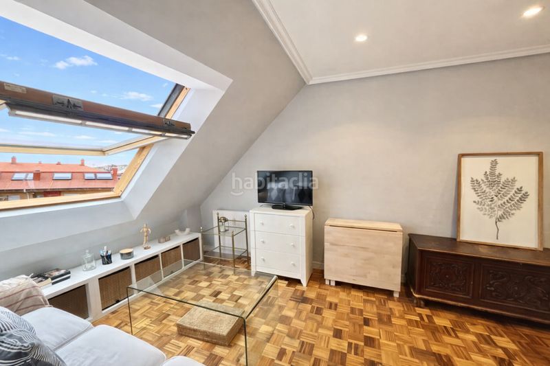 Foto 0d8799ed-4f34-4005-9a41-499af5dc4c0b. Àtic amb calefacció a La Ería Oviedo