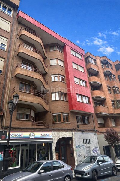 Foto 7d021a3a-b356-497e-bba9-f91663c053e3. Àtic amb calefacció a La Ería Oviedo