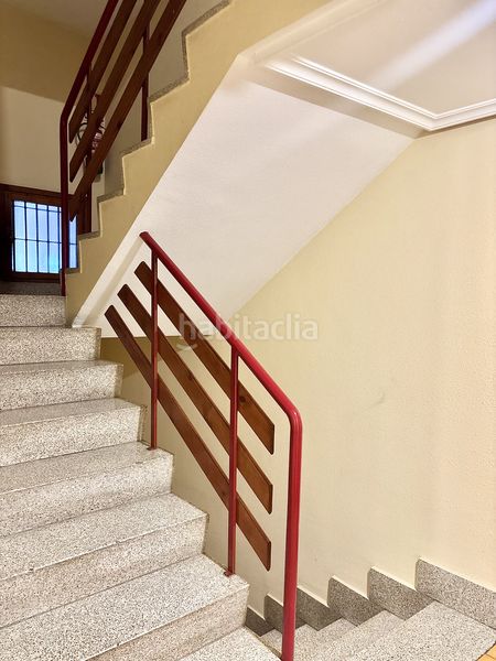 Foto f7675008-9026-4e1e-aa29-108cfd9f003d. Àtic amb calefacció a La Ería Oviedo