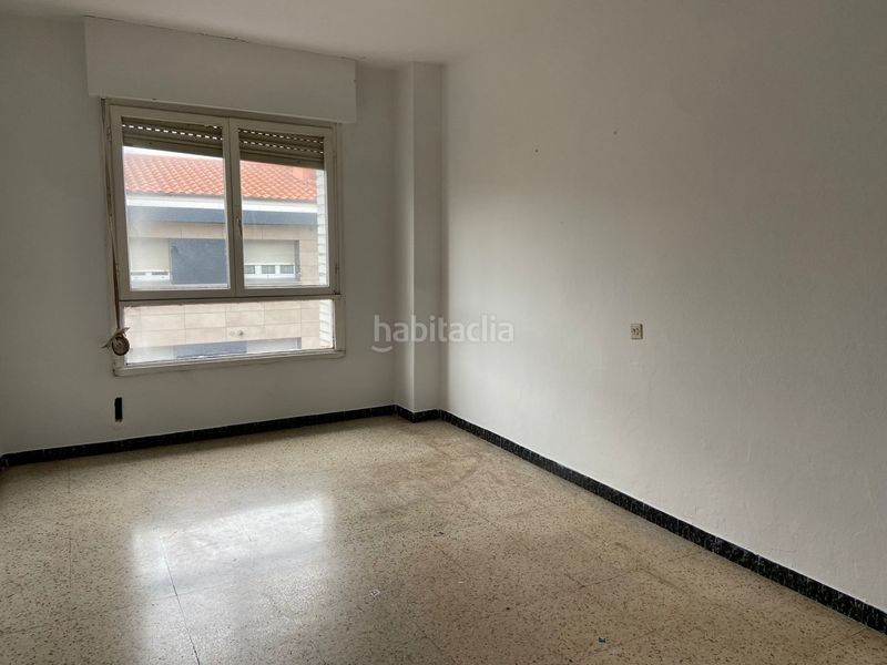 Foto 22f6b232-db18-450d-af9b-85b26f7cfafb. Piso en Gijón - cl gran capitan 31 piso para reformar calle gran capitán vistas despejadas en Gijón