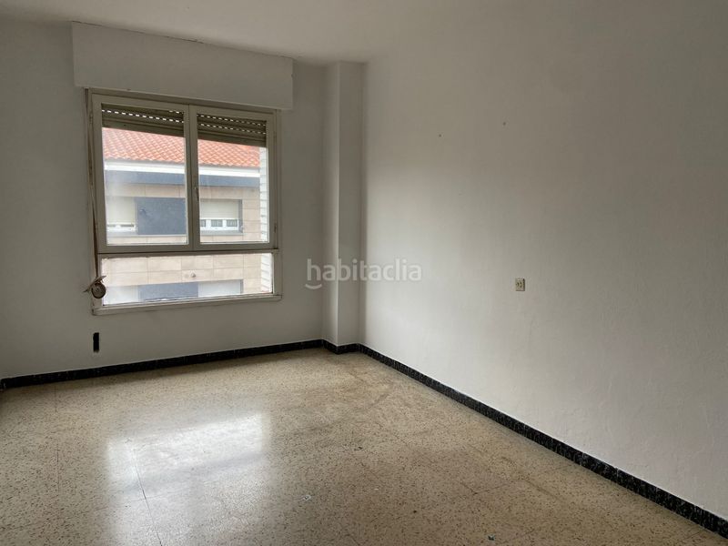 Foto 9e296ff0-18a9-47de-81dd-8ca42355c349. Piso en Gijón - cl gran capitan 31 piso para reformar calle gran capitán vistas despejadas en Gijón