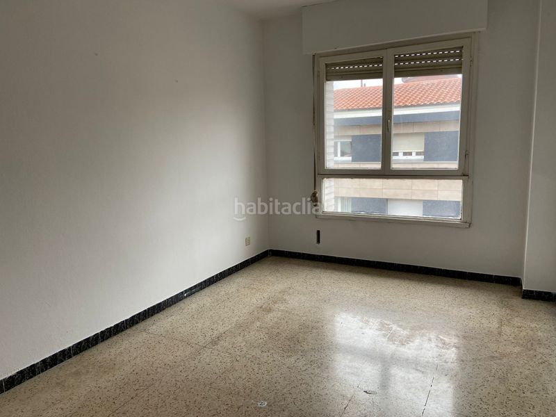 Foto bbcaaae5-4ea4-4ae9-8ff8-eeb718279868. Piso en Gijón - cl gran capitan 31 piso para reformar calle gran capitán vistas despejadas en Gijón