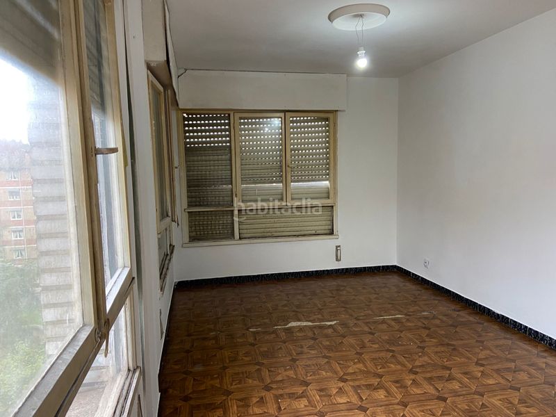 Foto cd8cbdab-4eb5-4d99-b1fa-dc0ed911af35. Piso en Gijón - cl gran capitan 31 piso para reformar calle gran capitán vistas despejadas en Gijón