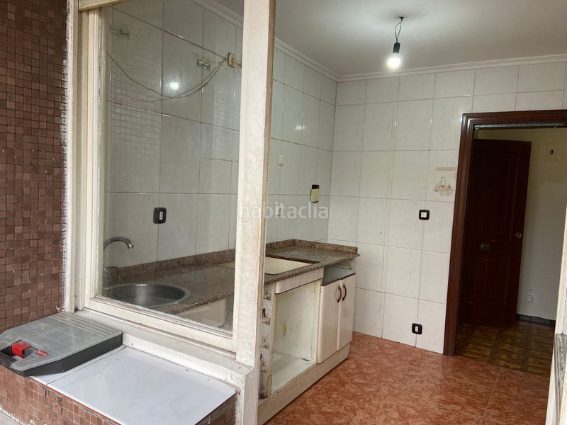 Foto f4893541-4ae0-4ba5-90b3-b9450be75a15. Piso en Gijón - cl gran capitan 31 piso para reformar calle gran capitán vistas despejadas en Gijón