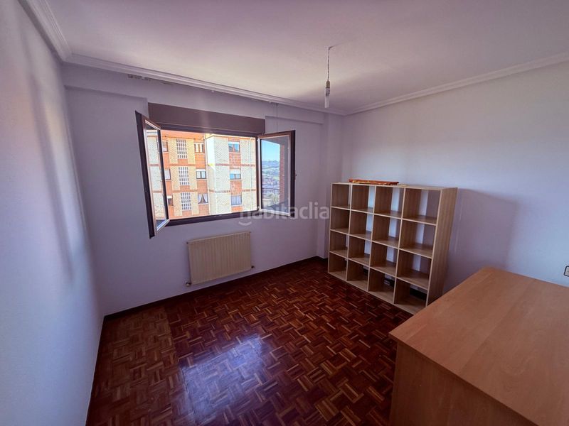 Foto 11062d39-b66c-439c-adf1-37f07c9cde05. Pis amb calefacció aparcament a Huca - La Cadellada Oviedo