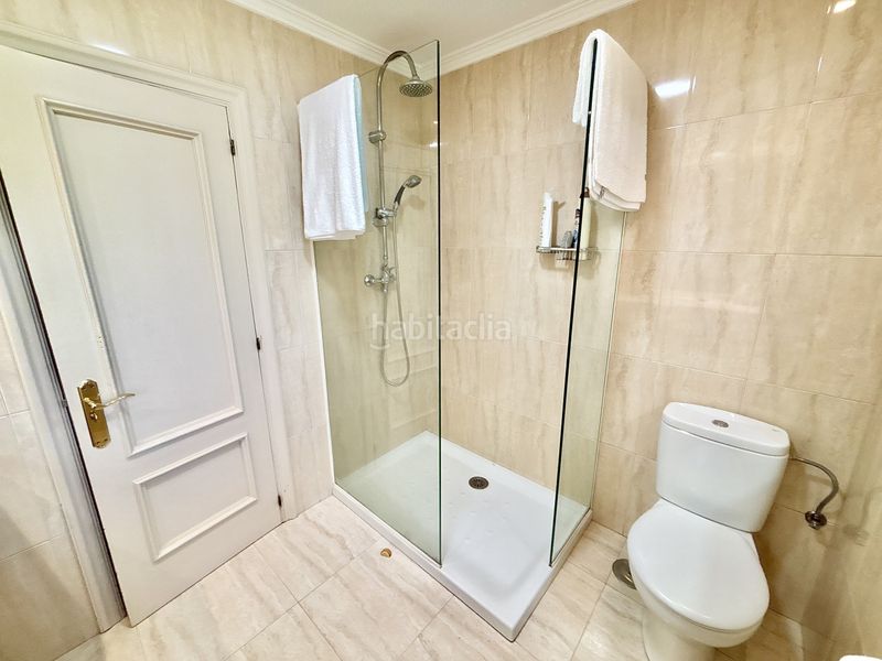 Foto a6fabf15-ff73-49d8-807f-5a5c638899e1. Casa amb calefacció piscina a Sariego