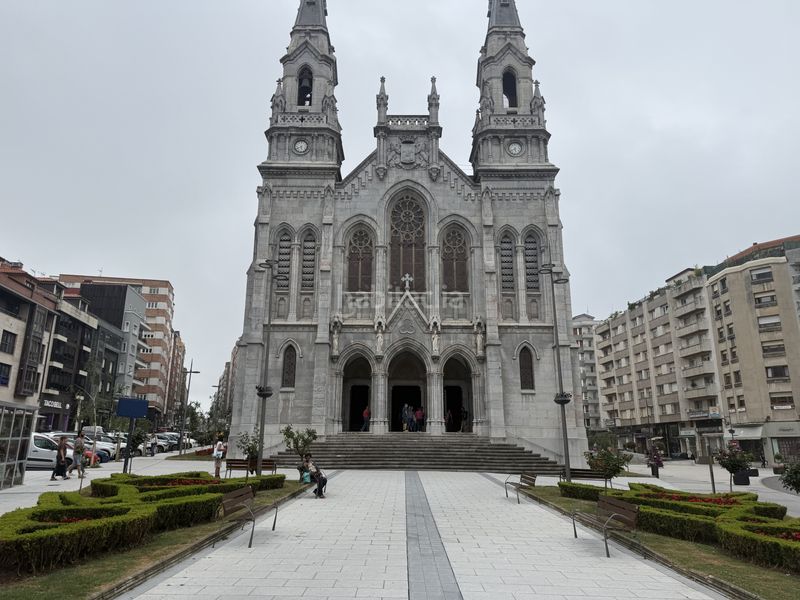 Foto fd194122-aa2b-4915-8800-bf1dc0002abb. Àtic amb calefacció a Centro Avilés