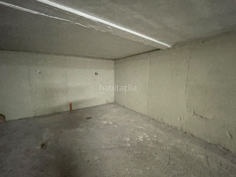 Foto f89a6297-e702-465d-a8bd-4f4e656b2a8a. Posto auto in Llanera