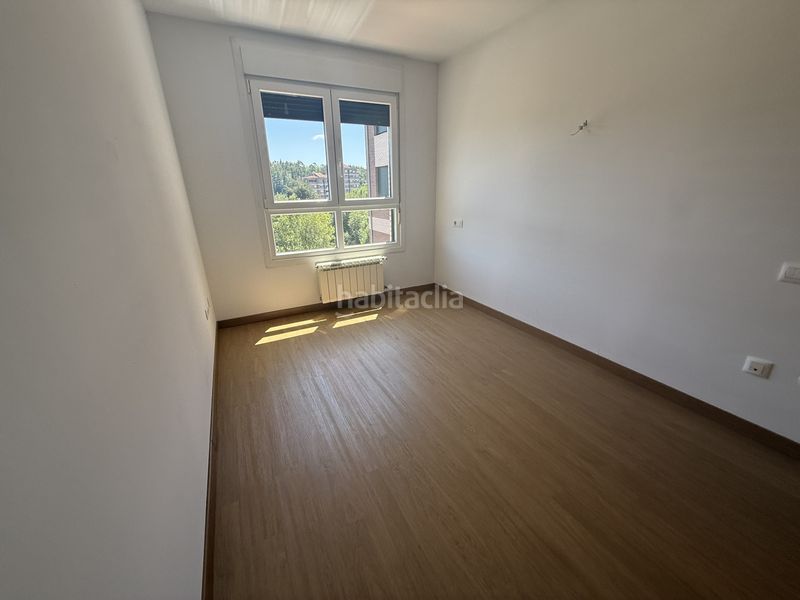 Foto 1429bdb3-ccbf-4913-b6b5-377242968de5. Flat with heating parking in Villalegre - La Luz Avilés