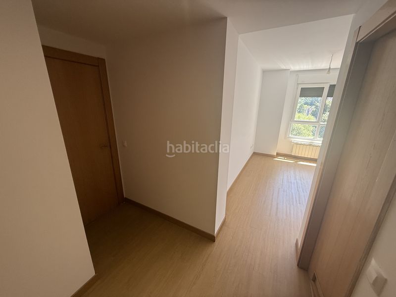 Foto b8ca3893-8406-4b93-b714-2aa3732b8419. Flat with heating parking in Villalegre - La Luz Avilés
