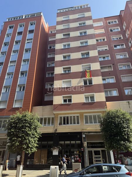 Foto 047ba9dc-f18b-43d8-9f80-937922b9ce3e. Flat in Centro Gijón