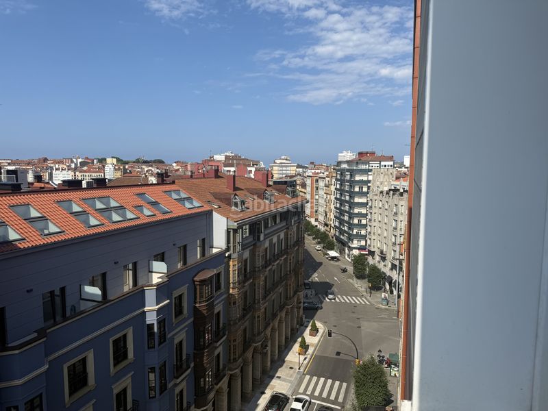 Foto 23c08ba3-1411-412f-a0f7-5825ff0df15c. Flat in Centro Gijón