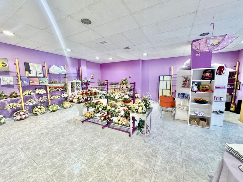 Foto 58d12bea-718e-484d-92e6-54f1bf3a538f. Alquiler local comercial en Sónsoles Ávila
